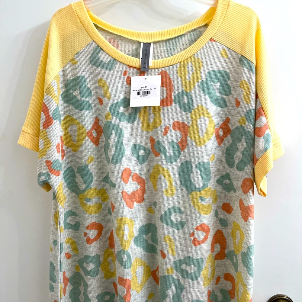 Plus size womens top 3X